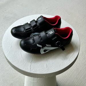 Peloton Cycling Shoes LIKE NEW